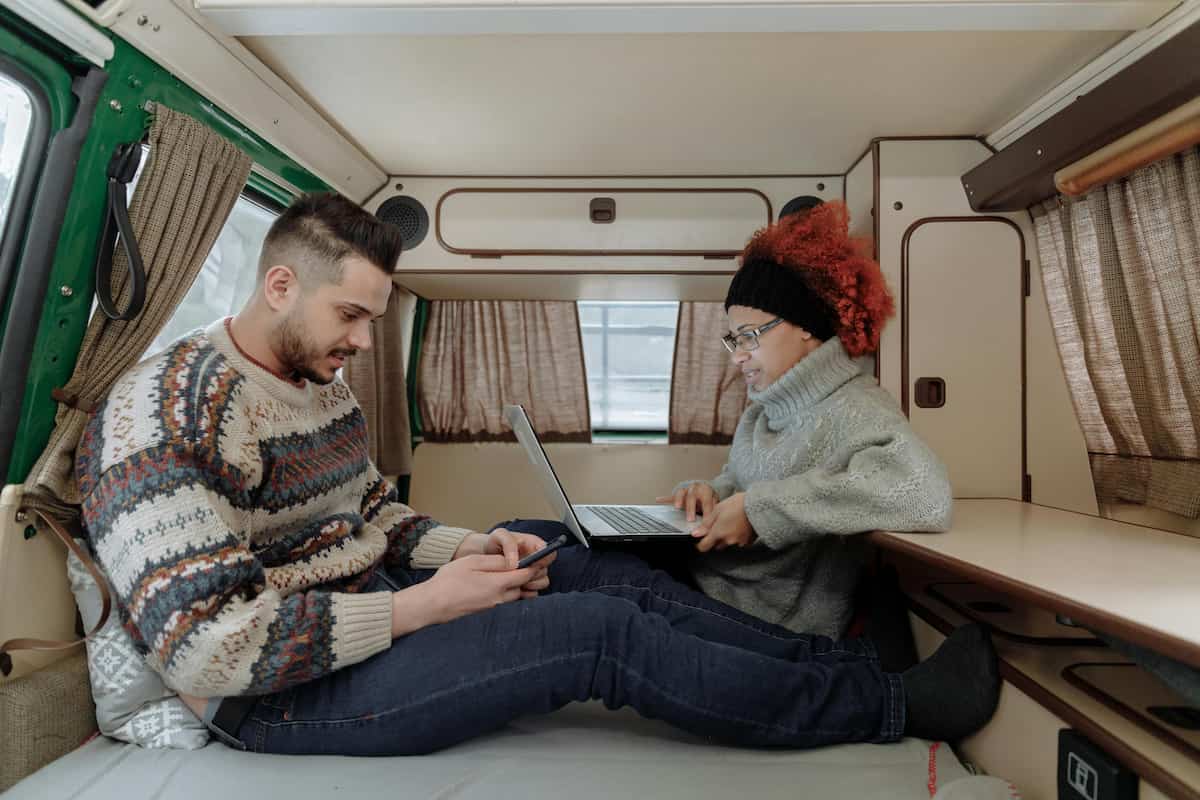 Camper smart worker