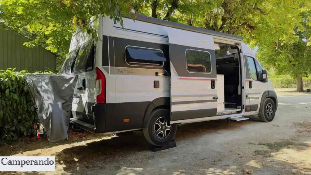 Dal Brennero alla Loira: un viaggio in camper in due tra Fiandre, Normandia e castelli di Francia